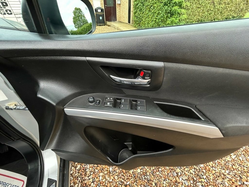 Suzuki SX4 S Cross Hatchback Silver #23