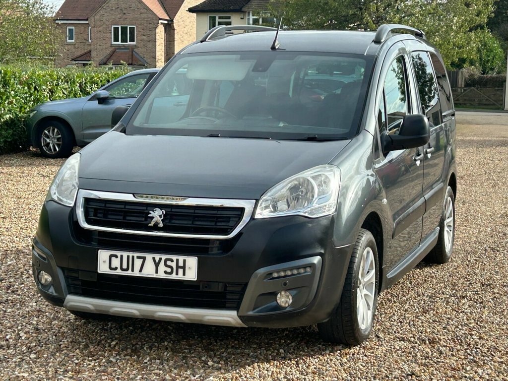 Peugeot Partner Tepee Blue Hdi Ss Tepee Active White #55