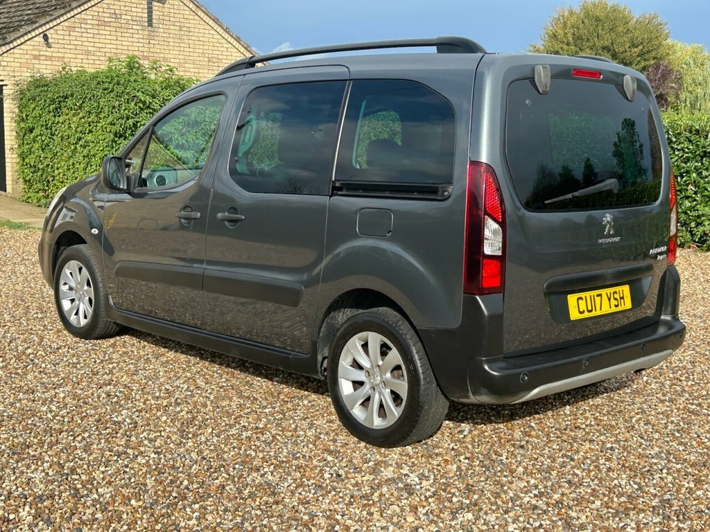 Peugeot Partner Tepee Blue Hdi Ss Tepee Active White #60