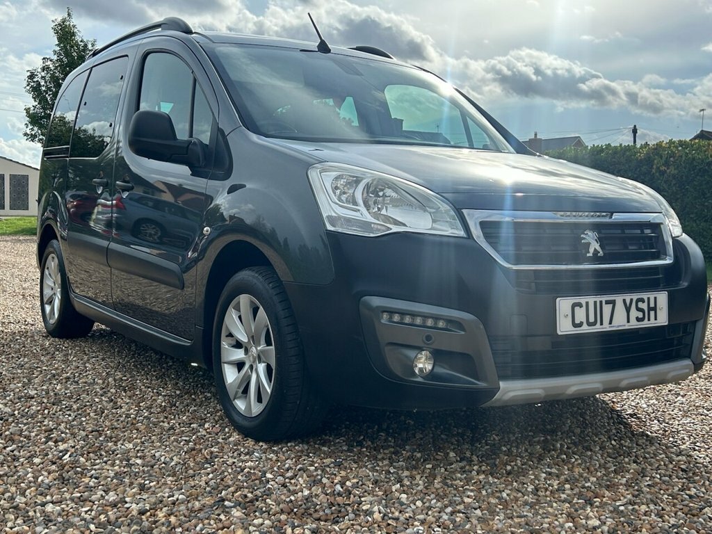 Peugeot Partner Tepee Blue Hdi Ss Tepee Active White #58