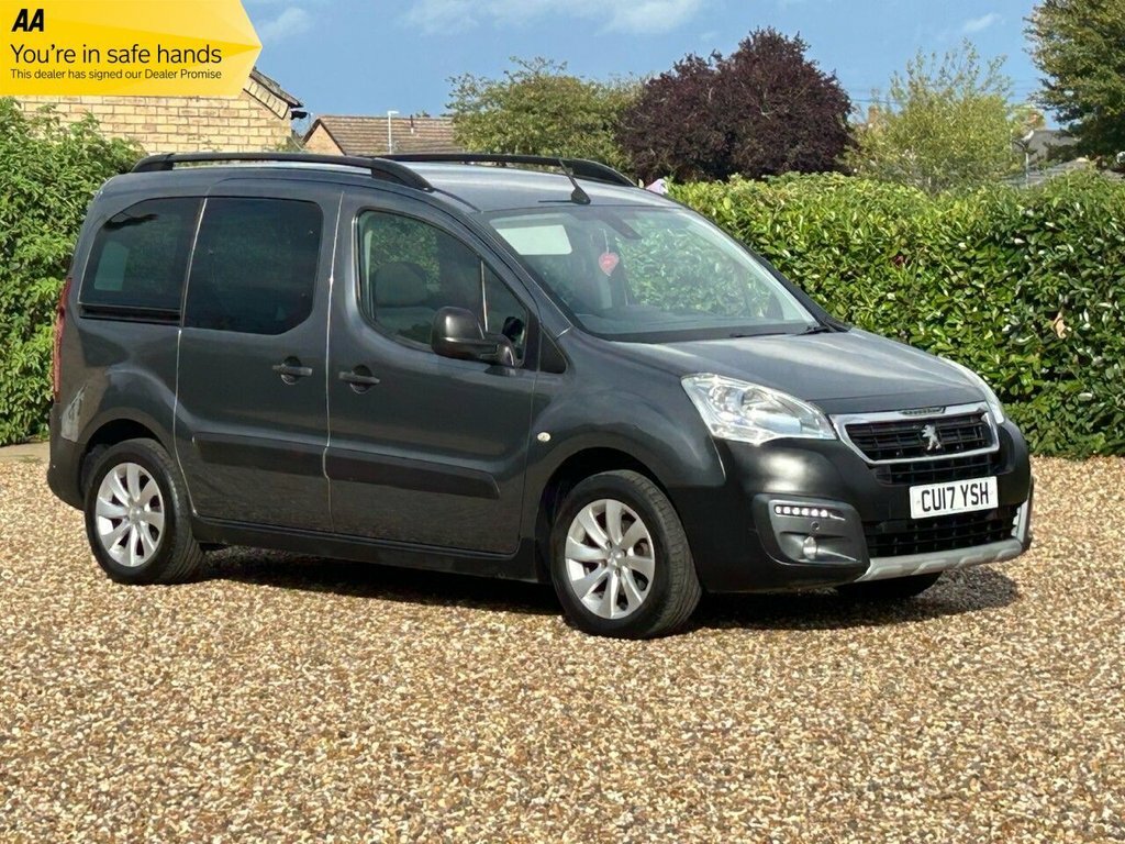 Peugeot Partner Tepee Blue Hdi Ss Tepee Active White #1