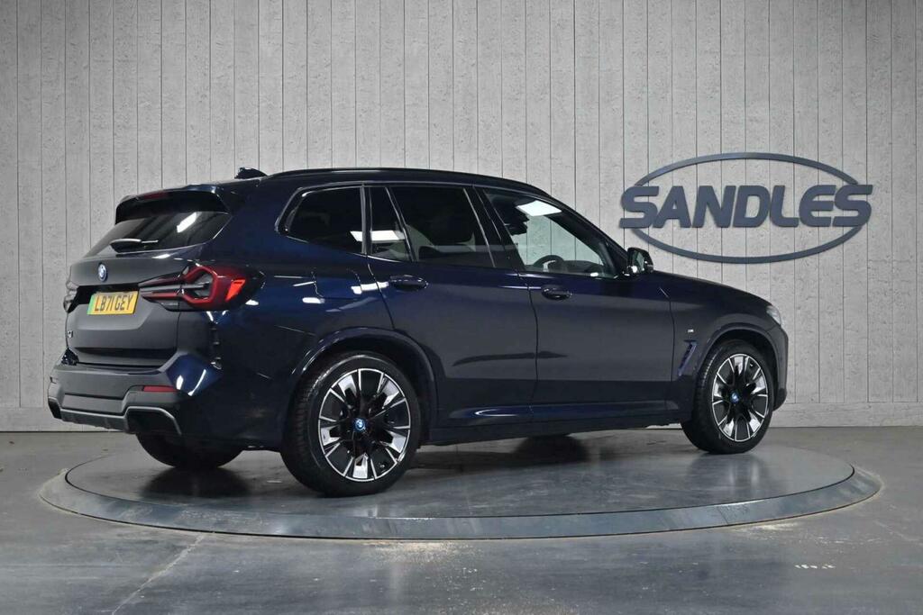 BMW iX3 80Kwh M Sport Pro LB71GEY Black #5