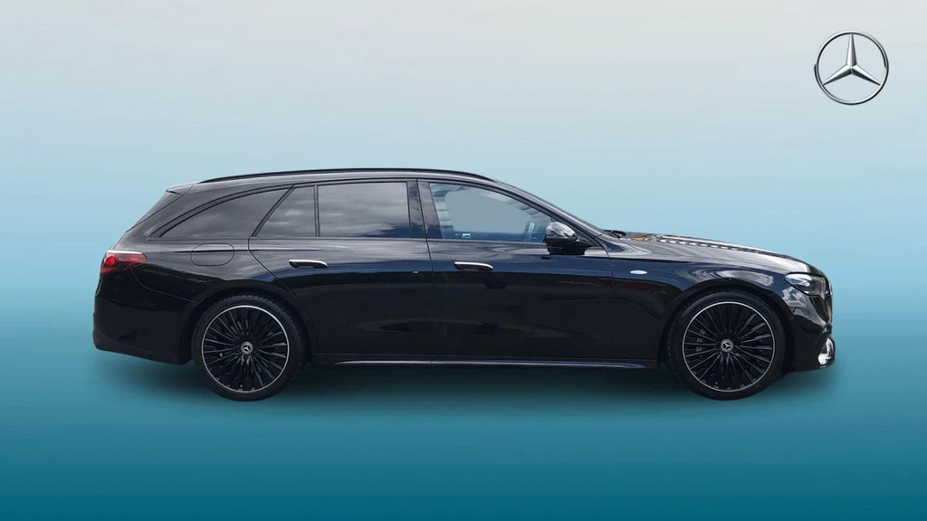 Mercedes-Benz E Class E 300 Urban Edition E Aut KN25PHU Black #4