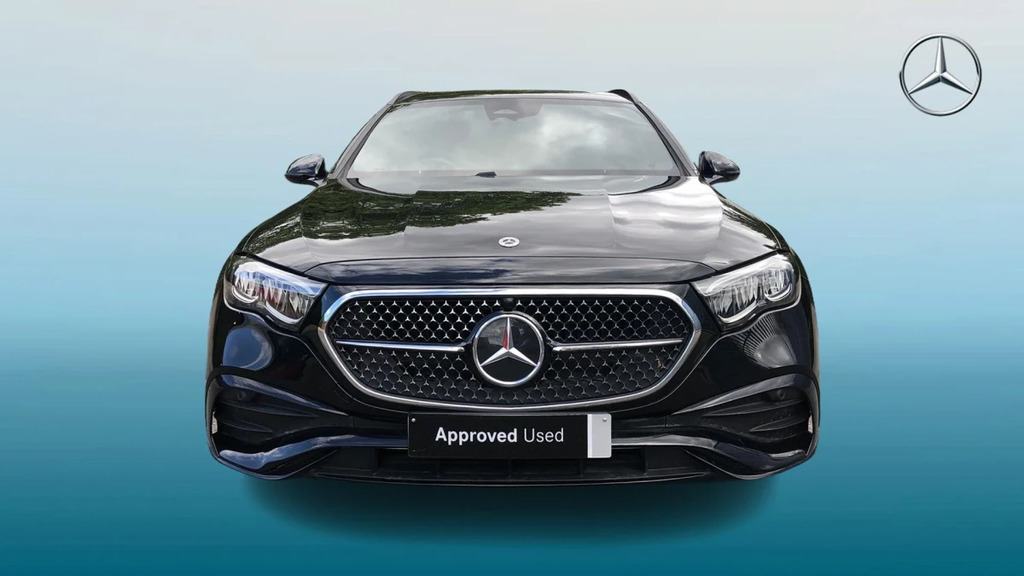 Mercedes-Benz E Class E 300 Urban Edition E Aut KN25PHU Black #6