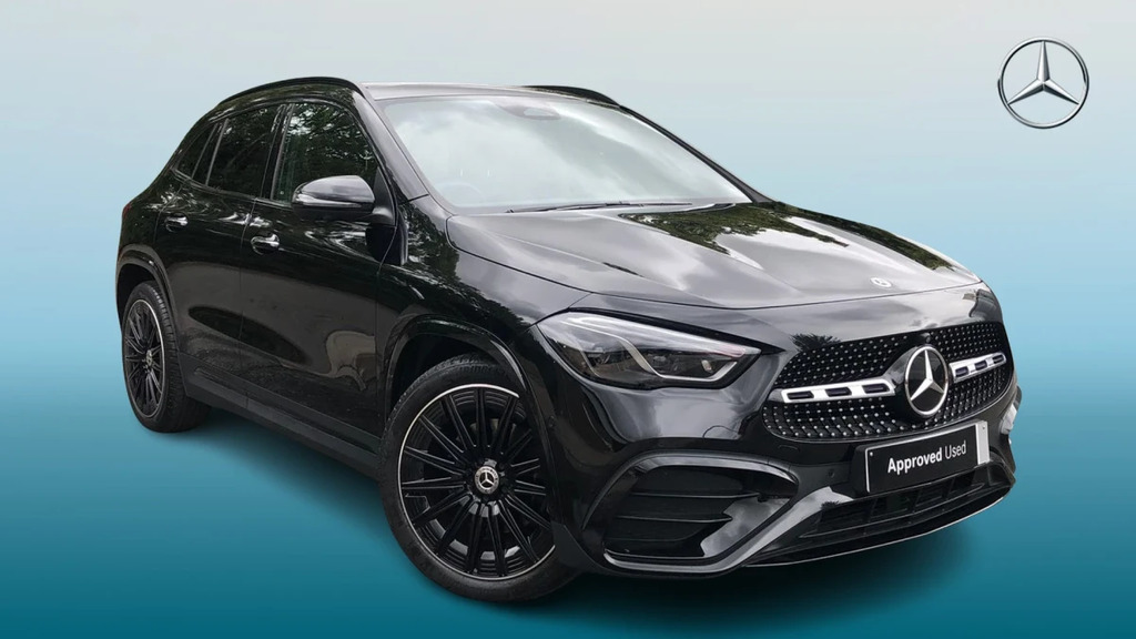 Mercedes-Benz GLA Class Gla 200 Amg Line Prem M AX74HRO Black