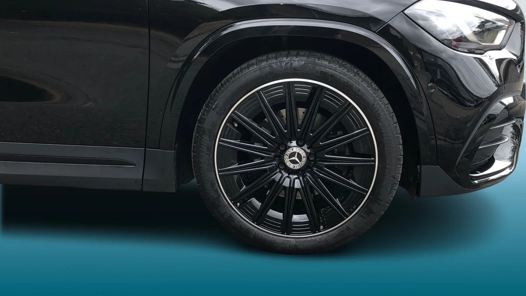 Mercedes-Benz GLA Class Gla 200 Amg Line Prem M AX74HRO Black #5