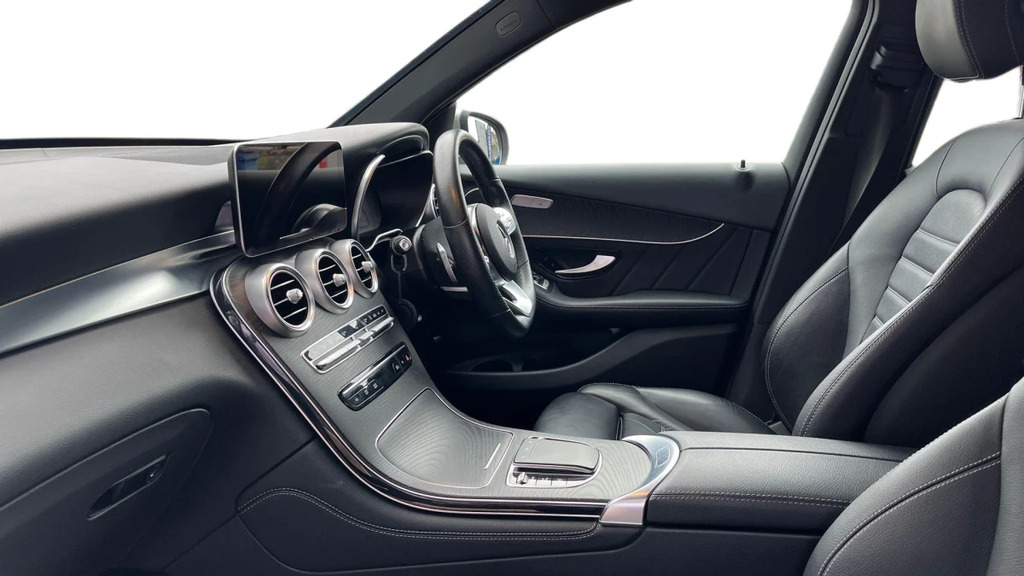Mercedes-Benz GLC Class Glc 300 Amg Line Prem De Silver #3
