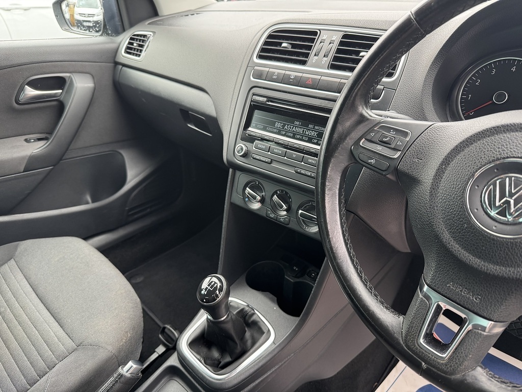 Volkswagen Polo Hatchback Black #15