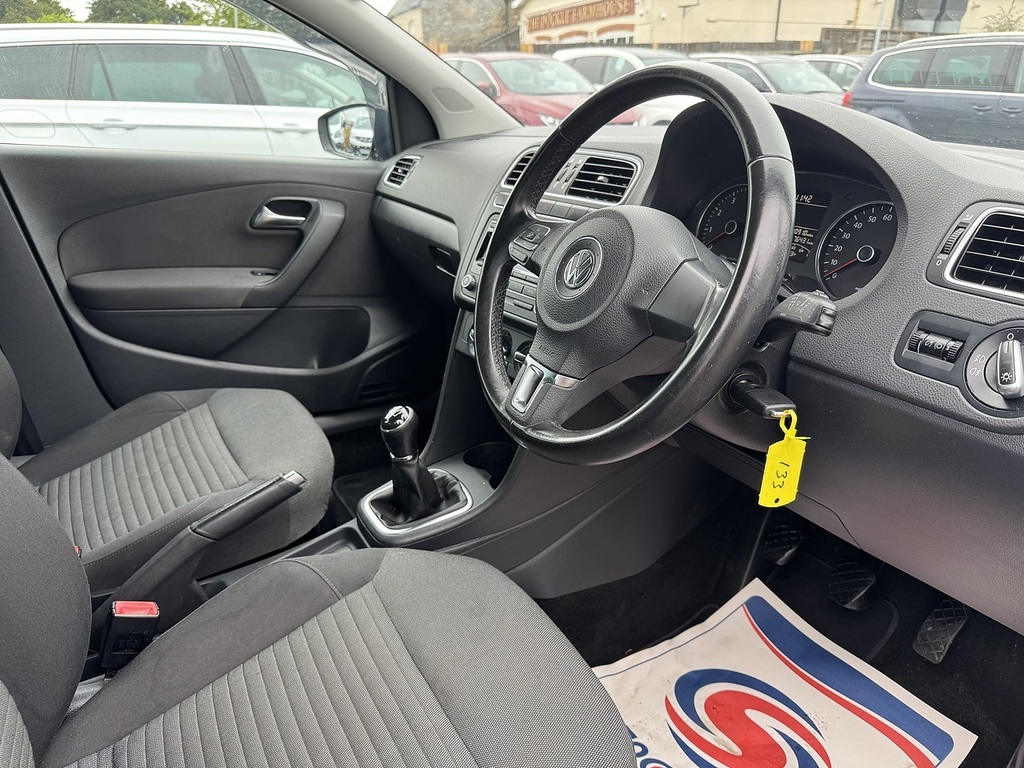 Volkswagen Polo Hatchback Black #13