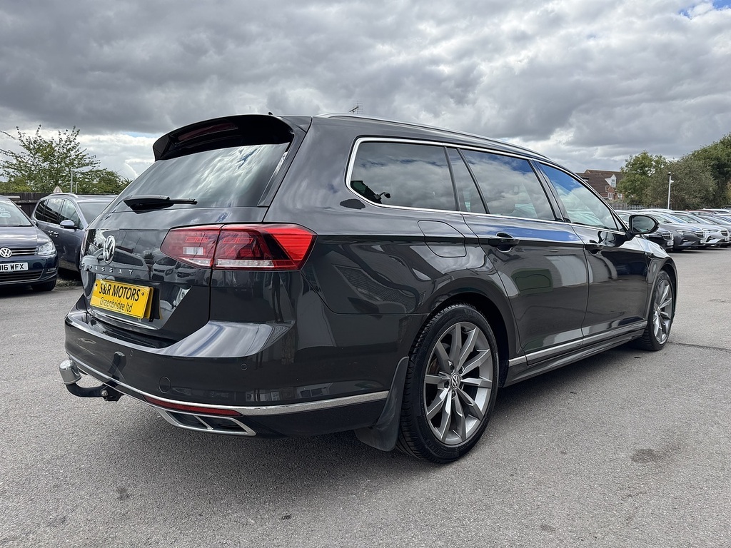 Volkswagen Passat Tdi Evo R-line Grey #4