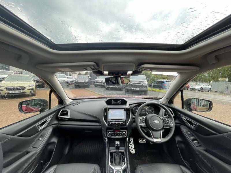 Subaru Forester 2.0I E-boxer Xe Premium Lineartronic Red #16