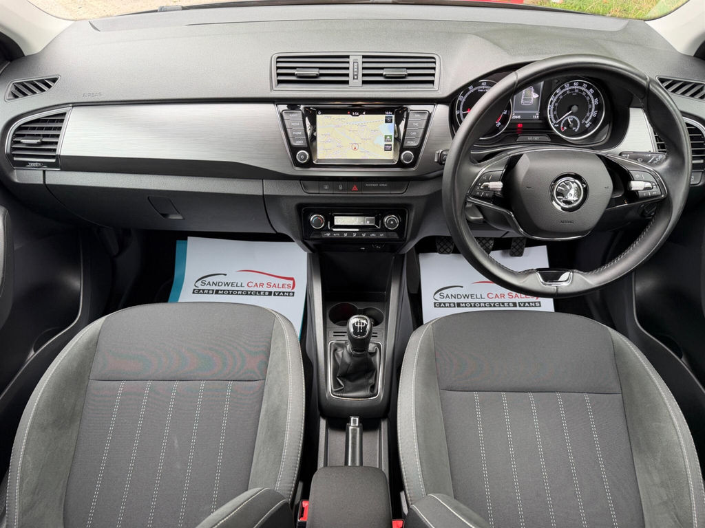 Skoda Fabia Blue #10