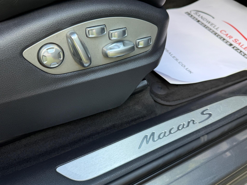 Porsche Macan S Pdk Grey #22