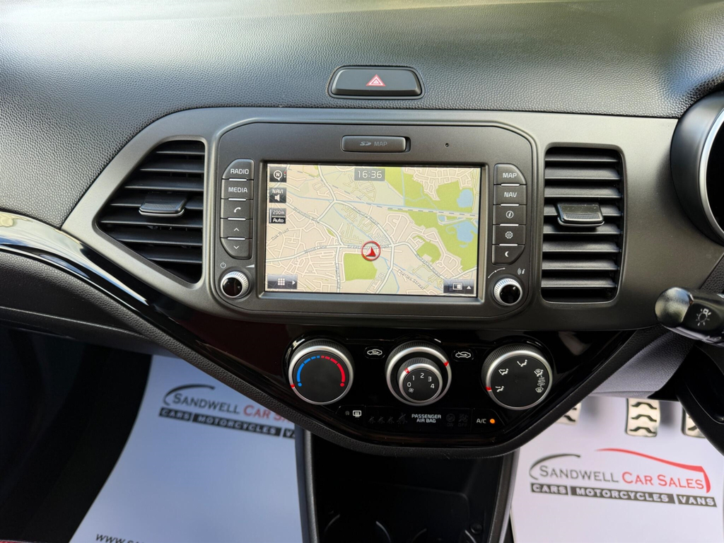 Kia Picanto 1 1.0 White #11