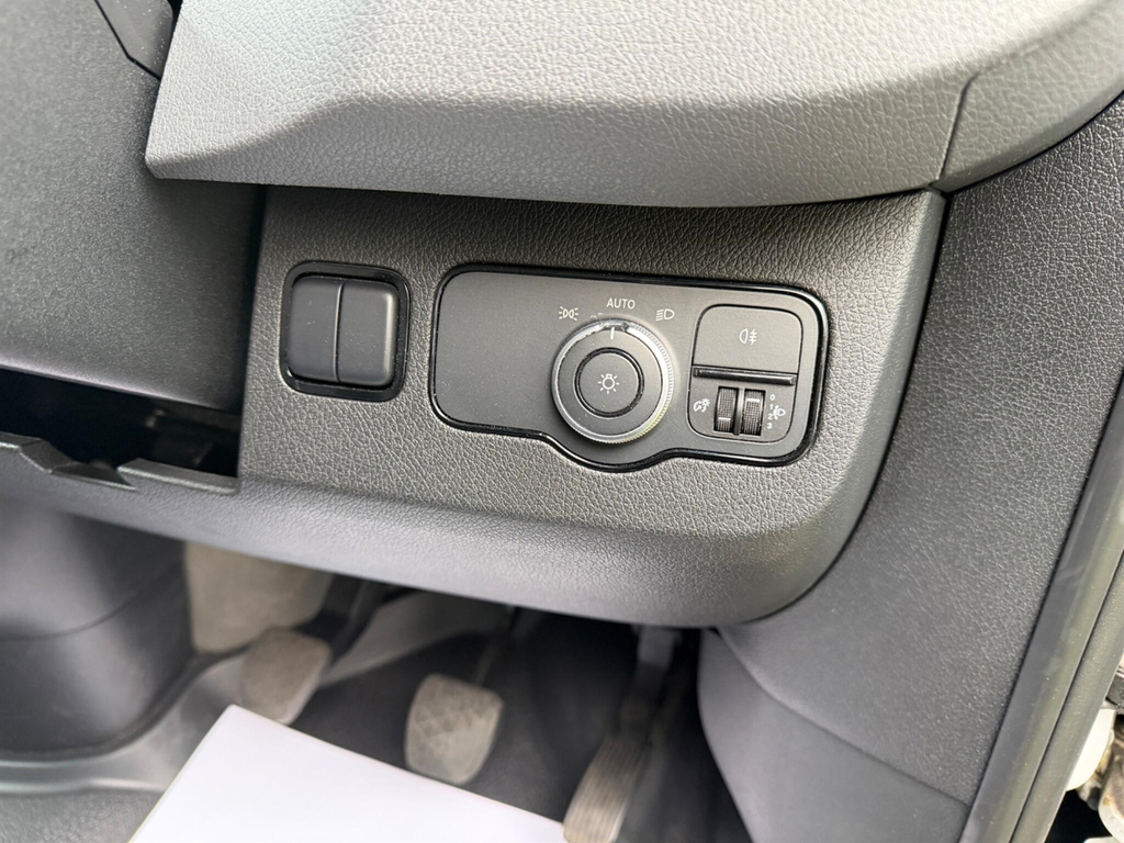 Mercedes-Benz Sprinter 2L 2.0 315 Cdi Progressive Chassis Cab White #18