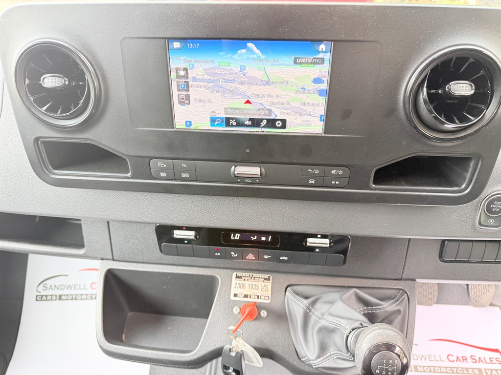 Mercedes-Benz Sprinter 2L 2.0 315 Cdi Progressive Chassis Cab White #10