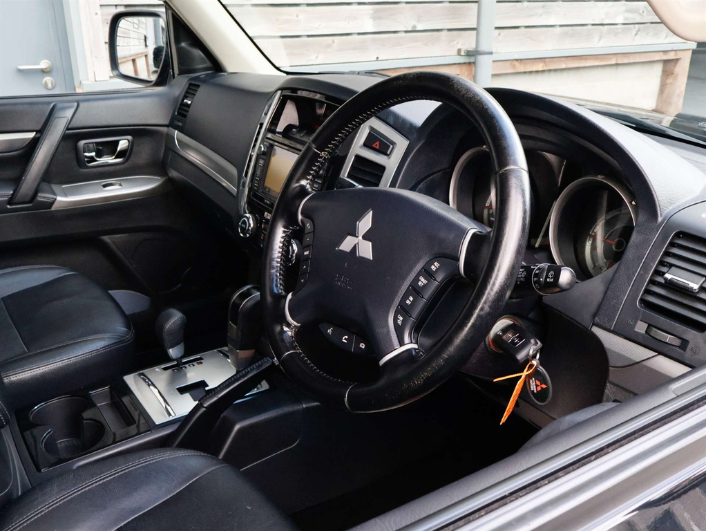 Mitsubishi Shogun Di-dc Sg3 Suv 4Wd Euro 5 Lwb  #2