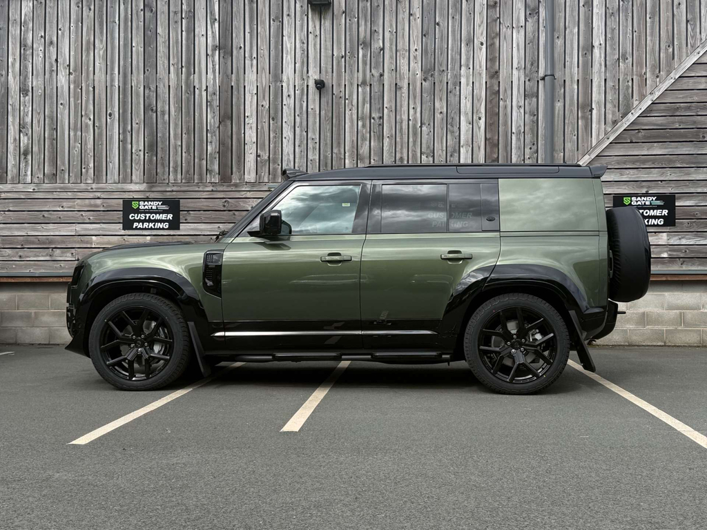 Land Rover Defender 110 D350 Mhev X-dynamic Hse Hard Top Suv 4 Green #6