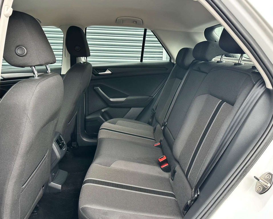 Volkswagen T-Roc S Silver #38