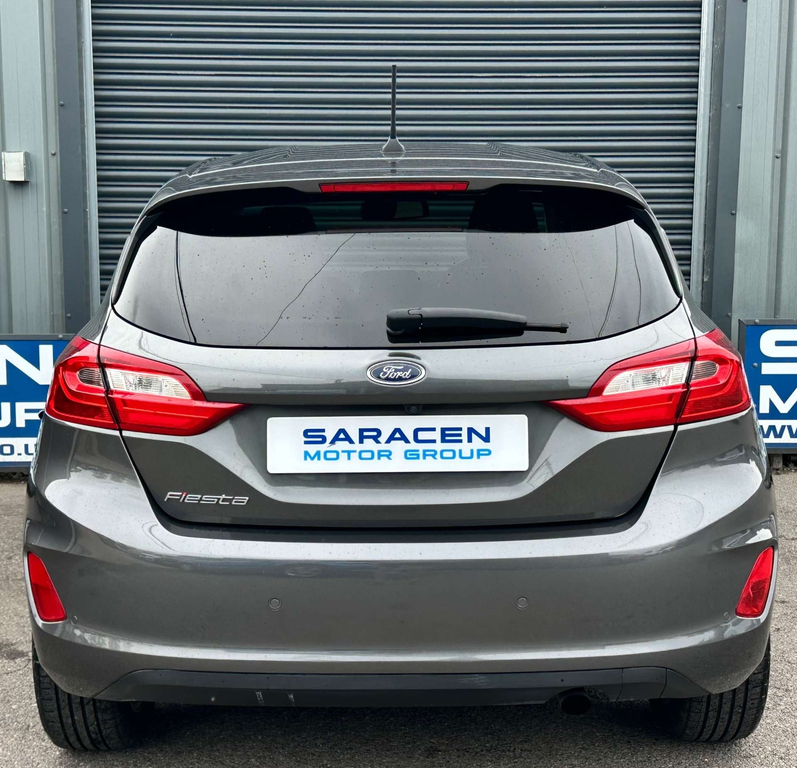 Ford Fiesta Titanium T #6