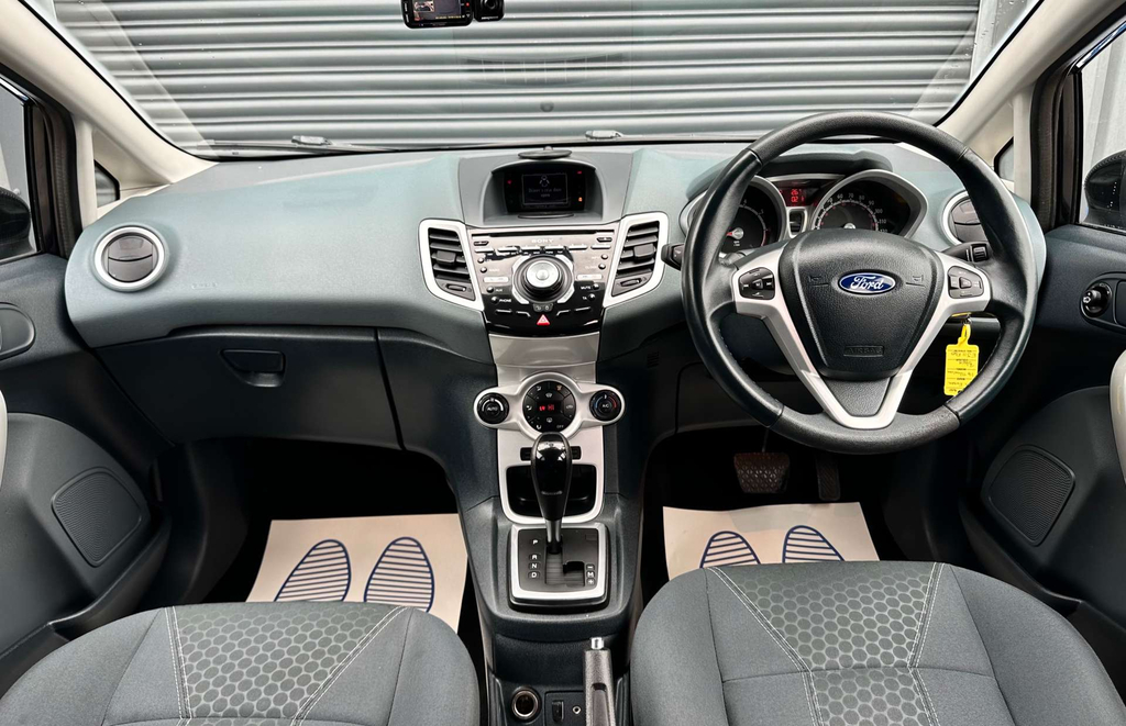 Ford Fiesta 1.25 82Ps Edge Hatchback Silver #3