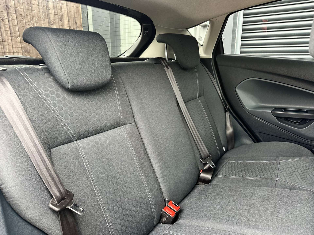 Ford Fiesta 1.25 82Ps Edge Hatchback Silver #21