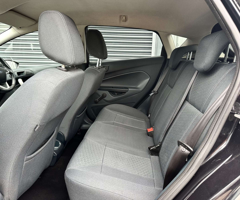 Ford Fiesta 1.25 82Ps Edge Hatchback Silver #30
