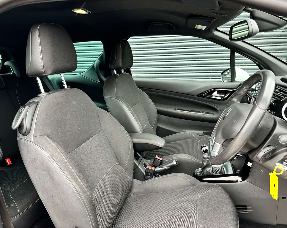 Citroen DS3 1.2 Puretech Dsign Ice Hatchback Blue #15