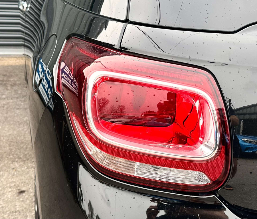 Citroen DS3 1.2 Puretech Dsign Ice Hatchback Blue #10