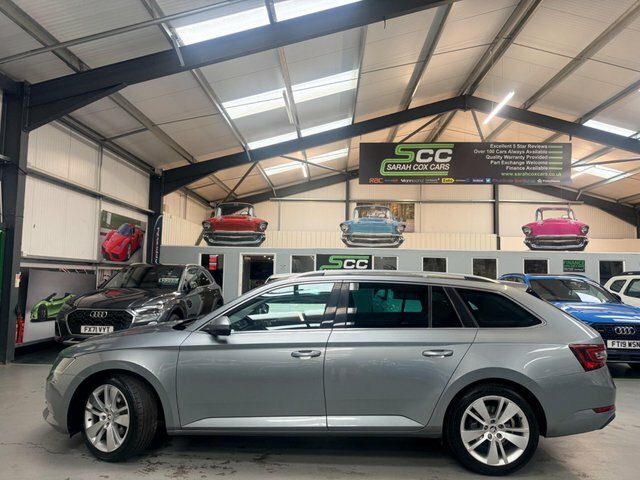 Skoda Superb 2.0 Tdi Cr Se L Executive White #7