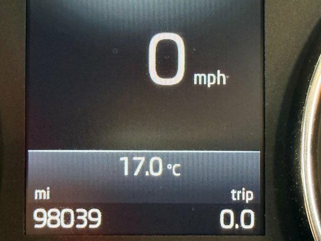 Skoda Superb 2.0 Tdi Cr Se L Executive White #19