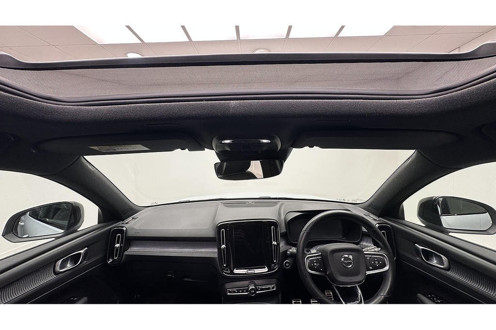 Volvo XC40 T3 R-design RX71NUO Silver #2