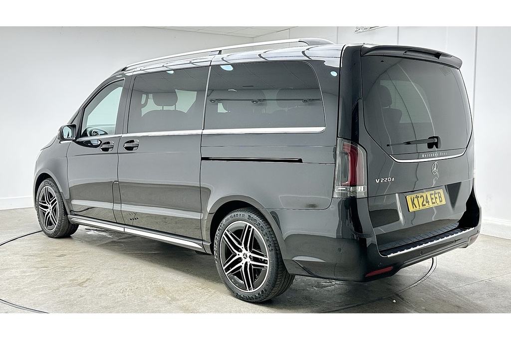 Mercedes-Benz V Class V220d Amg Line Black #5