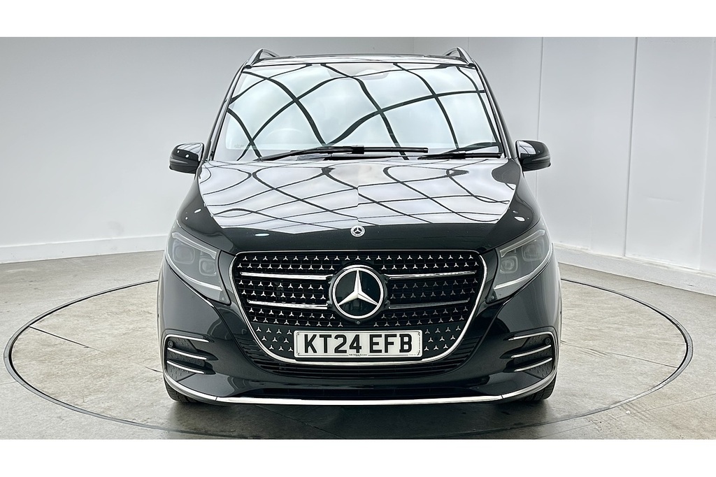 Mercedes-Benz V Class V220d Amg Line Black #3