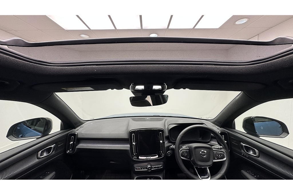 Volvo XC40 B4 Mhev Ultimate Blue #2