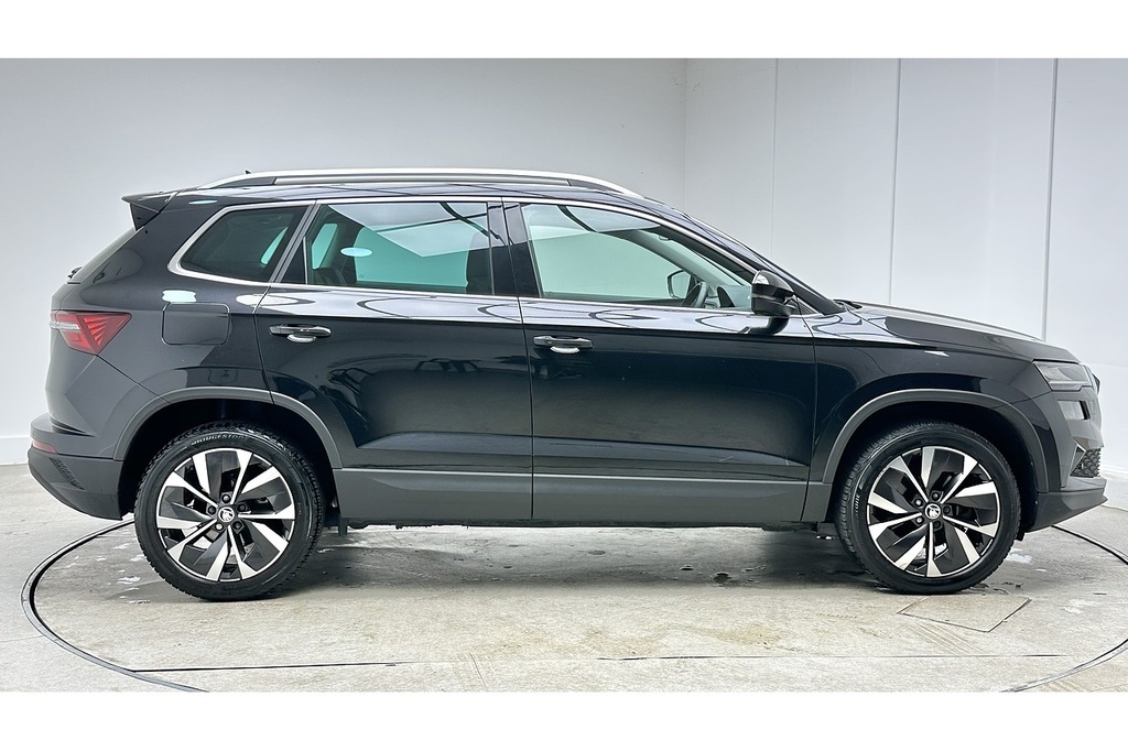 Skoda Karoq Tsi Act Se L Black #4