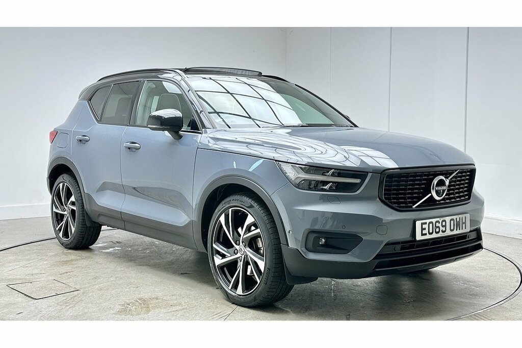 Volvo XC40 R-design Pro D3 White #10