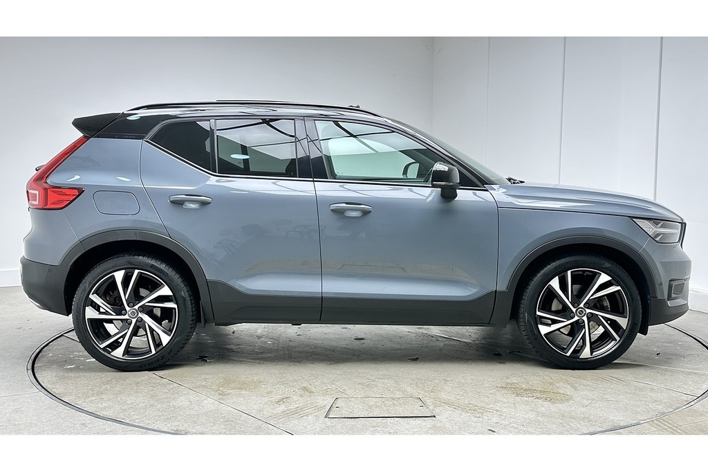 Volvo XC40 D4 R-design Pro Grey #4