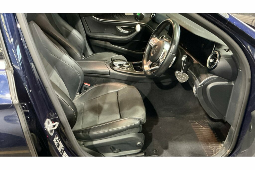 Mercedes-Benz E Class E220d Amg Line Blue #3
