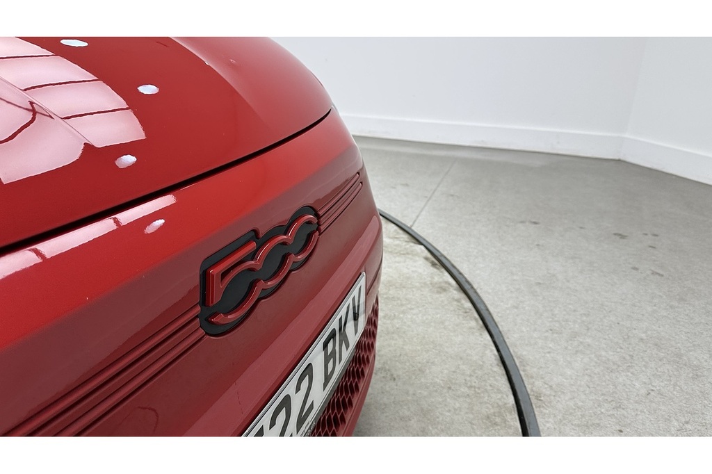 Fiat 500E 500 87Kw Icon Green #16