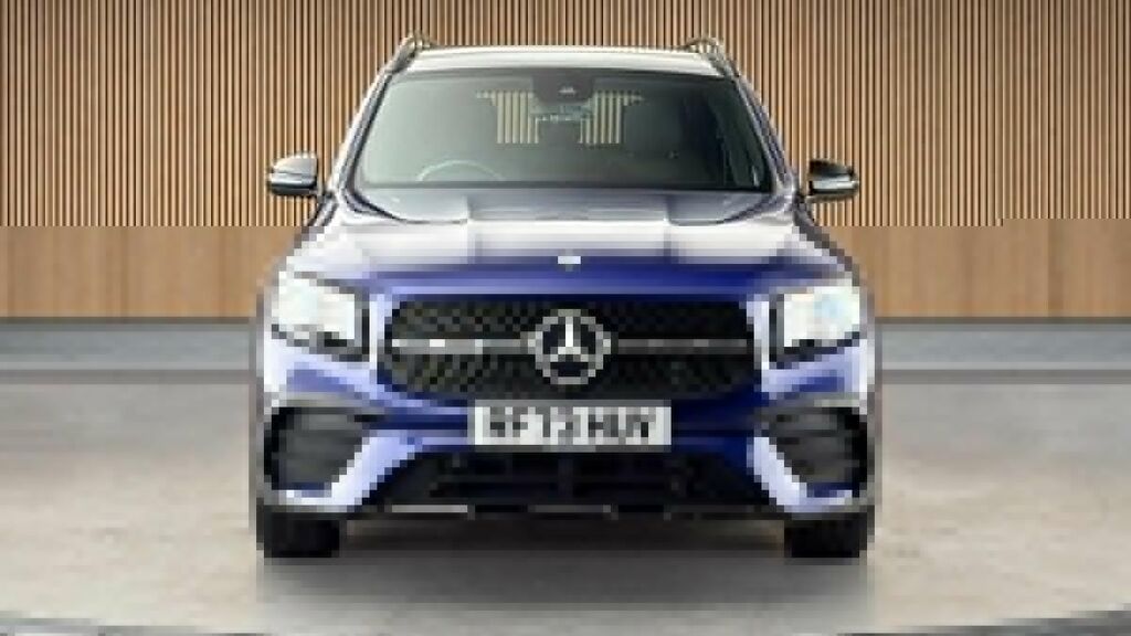 Mercedes-Benz GLB Class 2.0 Glb220d Amg Line Night Edition Premium Plus RF73HUV #3
