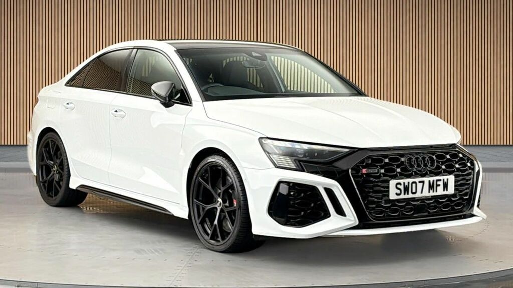 Audi RS3 2.5 Tfsi Carbon Black Saloon S Tronic Q White