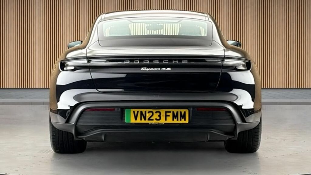 Porsche Taycan Performance Plus 93.4Kwh 4S Saloon Au  #4