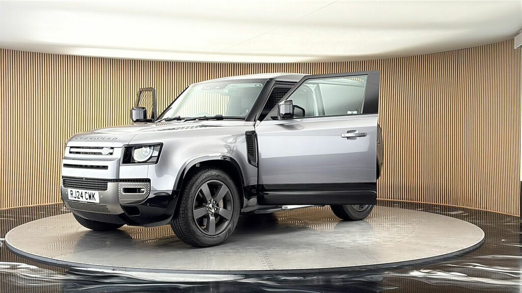 Land Rover Defender 90 3.0 D250 Hard Top X-dynamic Hse Black #21