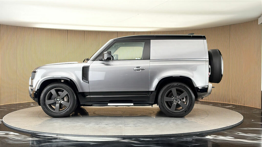 Land Rover Defender 90 3.0 D250 Hard Top X-dynamic Hse Black #14