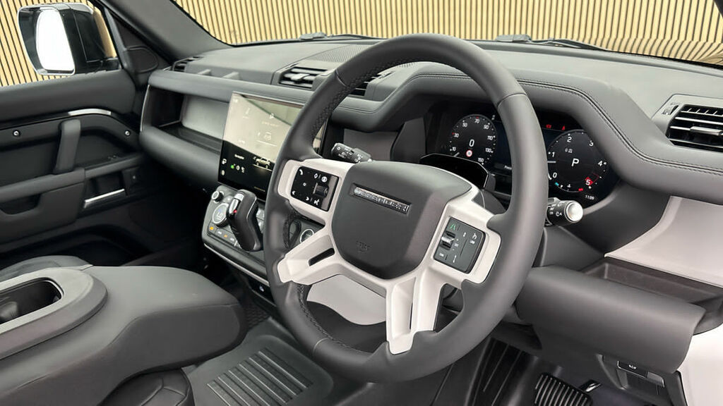Land Rover Defender 110 3.0 D250 Mhev X-dynamic Se Hard Top Suv Black #5
