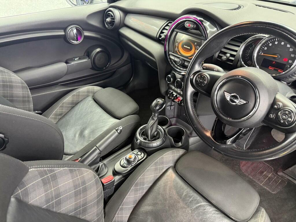 Mini Hatch 1.5 Cooper - Dealer Demo 1 Private Owner White #18