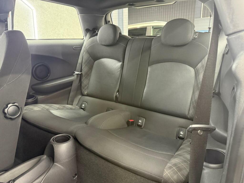 Mini Hatch 1.5 Cooper - Dealer Demo 1 Private Owner White #22