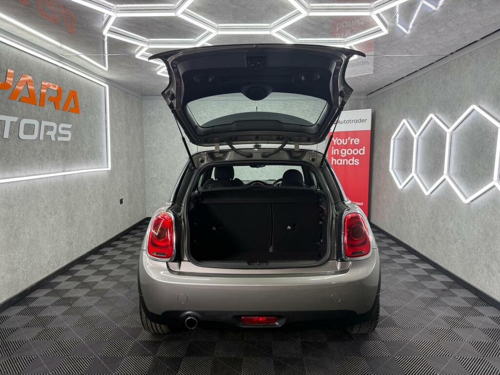 Mini Hatch 1.5 Cooper - Dealer Demo 1 Private Owner White #16