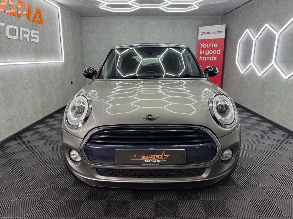 Mini Hatch 1.5 Cooper - Dealer Demo 1 Private Owner White #2